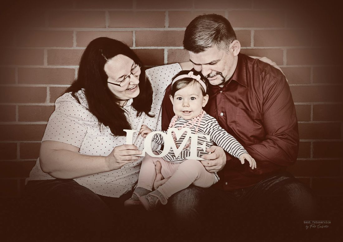 Galerie mit Familienfotos vom Fotostudio und Fotolabor Foto Schröter in Riesa