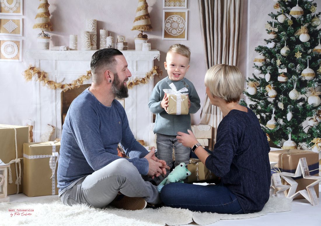 Galerie mit Familienfotos vom Fotostudio und Fotolabor Foto Schröter in Riesa