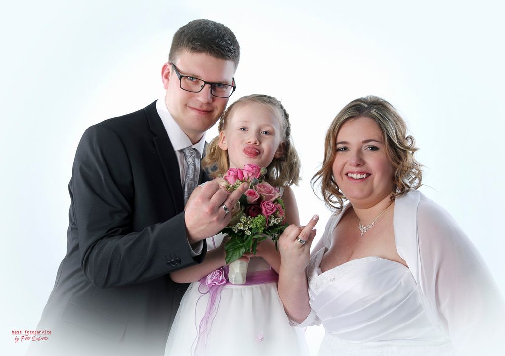 Galerie mit Hochzeitsfotos vom Fotostudio und Fotolabor Foto Schröter in Riesa