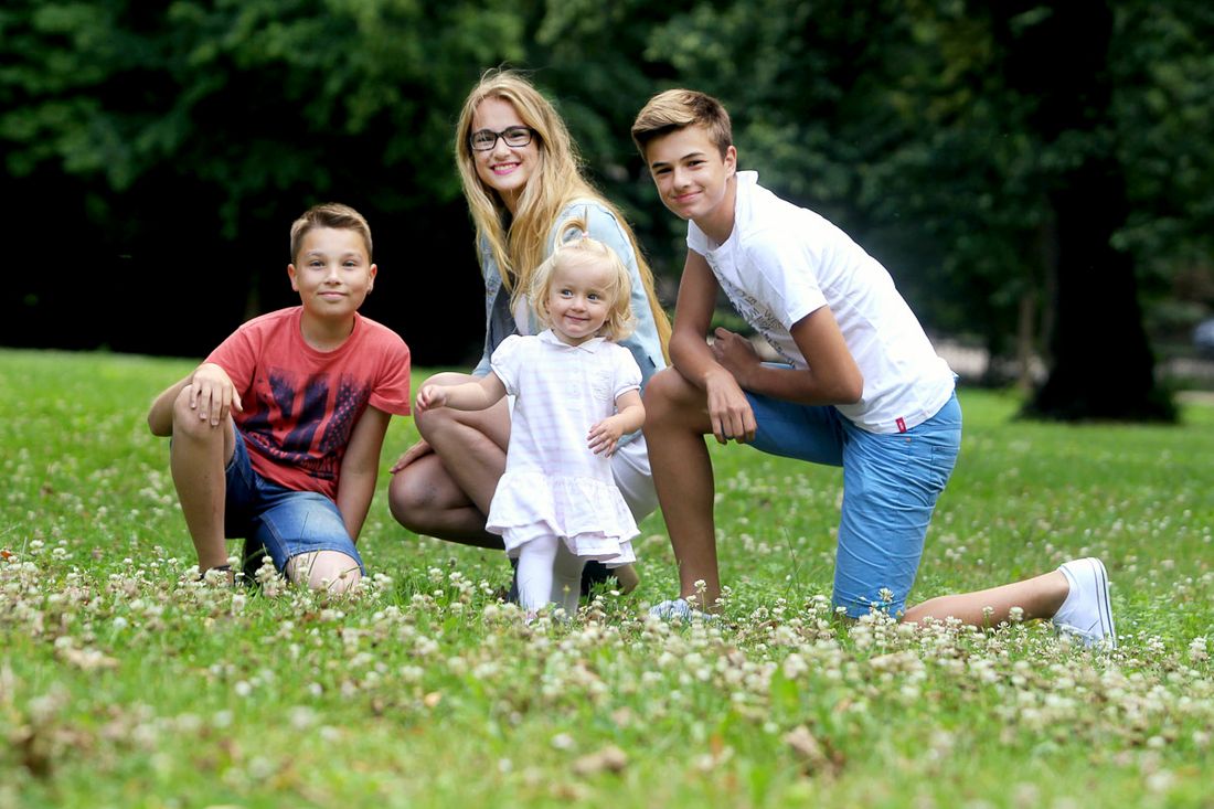 Galerie mit Familienfotos vom Fotostudio und Fotolabor Foto Schröter in Riesa