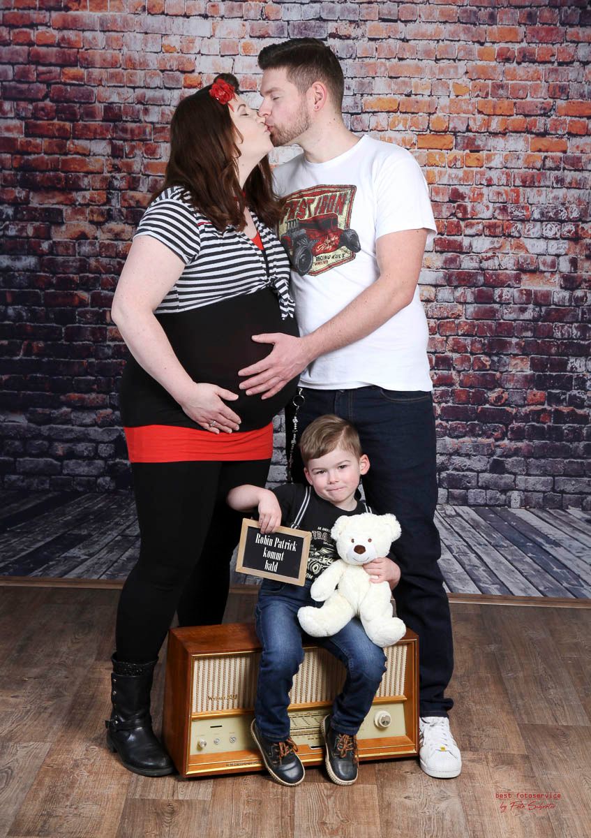 Galerie mit Schwangerschaftsfotos vom Fotostudio und Fotolabor Foto Schröter in Riesa