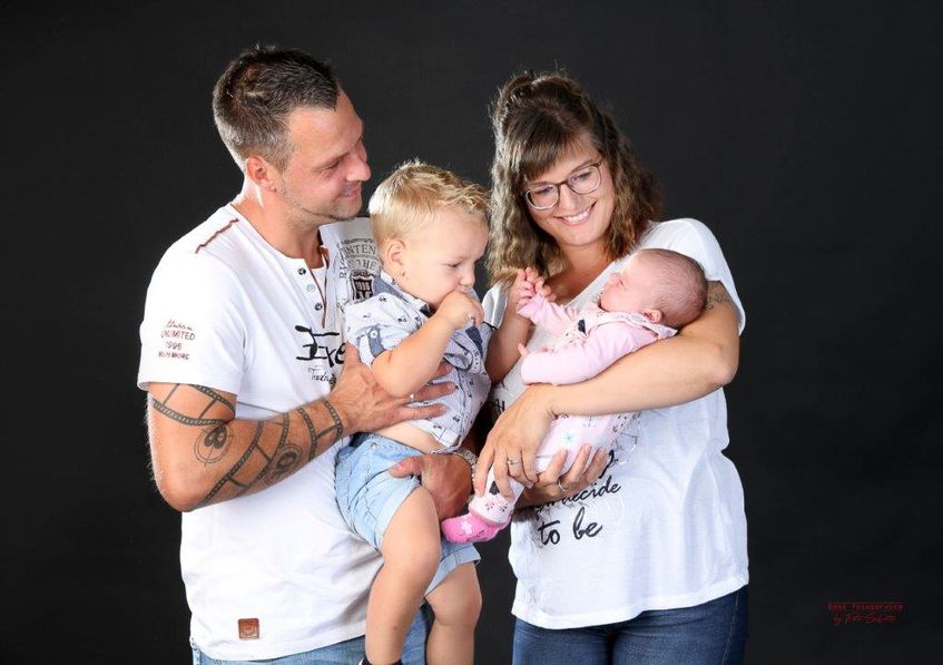 Galerie mit Fotos von Baby und Kids vom Fotostudio und Fotolabor Foto Schröter in Riesa