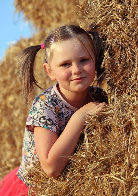 Galerie mit Fotos von Baby und Kids vom Fotostudio und Fotolabor Foto Schröter in Riesa